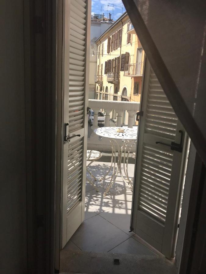 La Terrazza Vercelli Bed & Charme Εξωτερικό φωτογραφία
