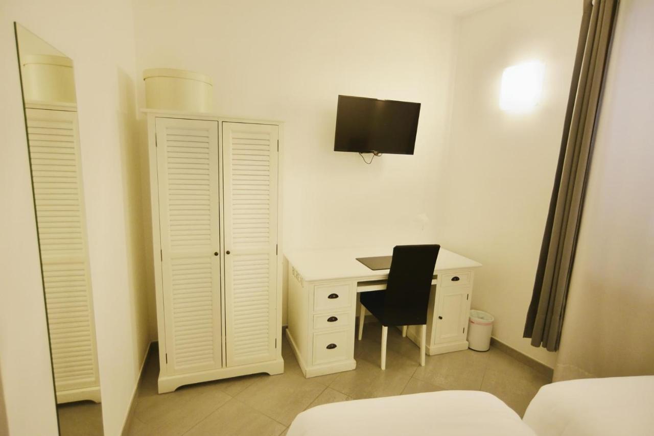 La Terrazza Vercelli Bed & Charme Εξωτερικό φωτογραφία
