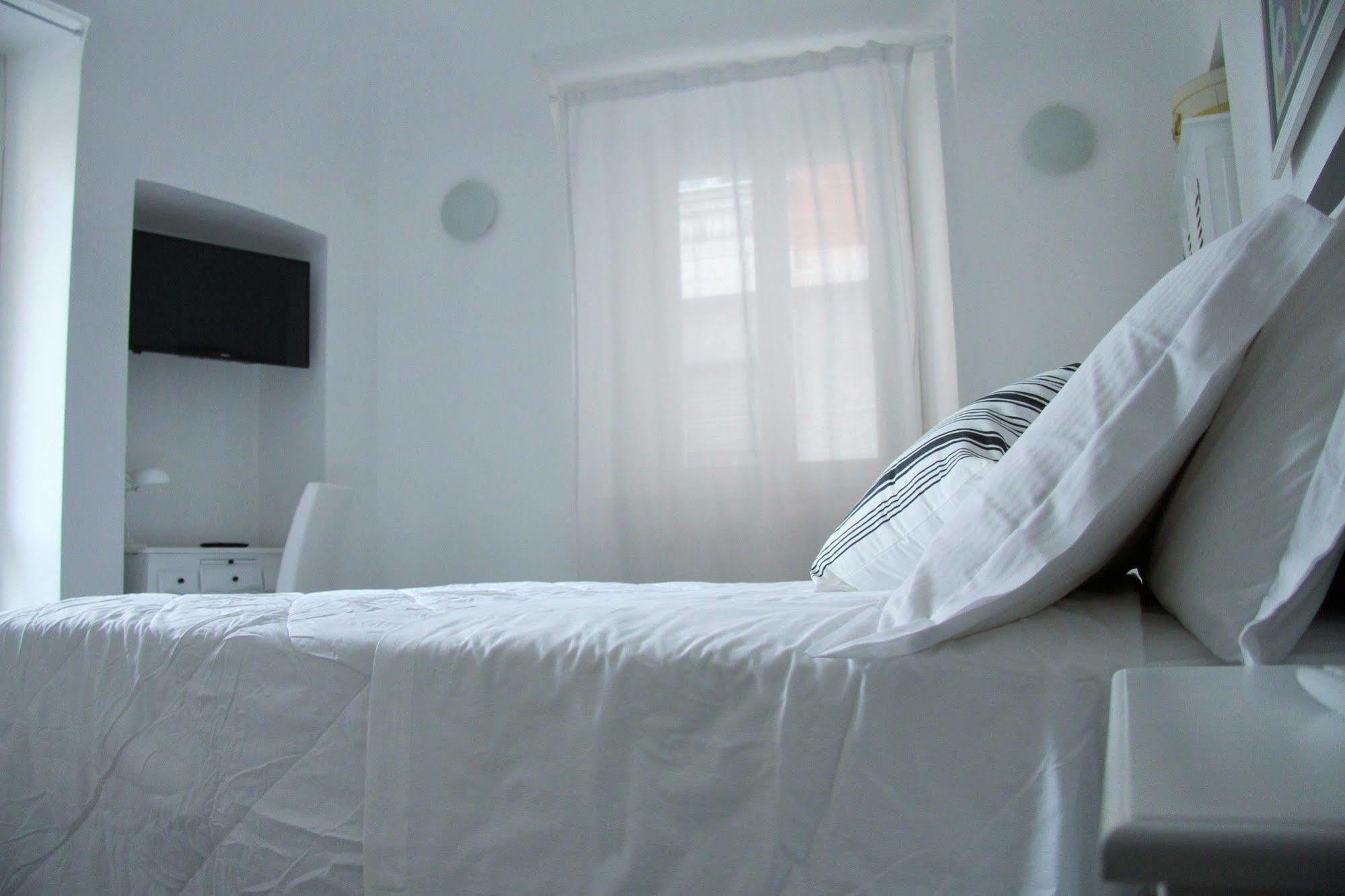 La Terrazza Vercelli Bed & Charme Εξωτερικό φωτογραφία