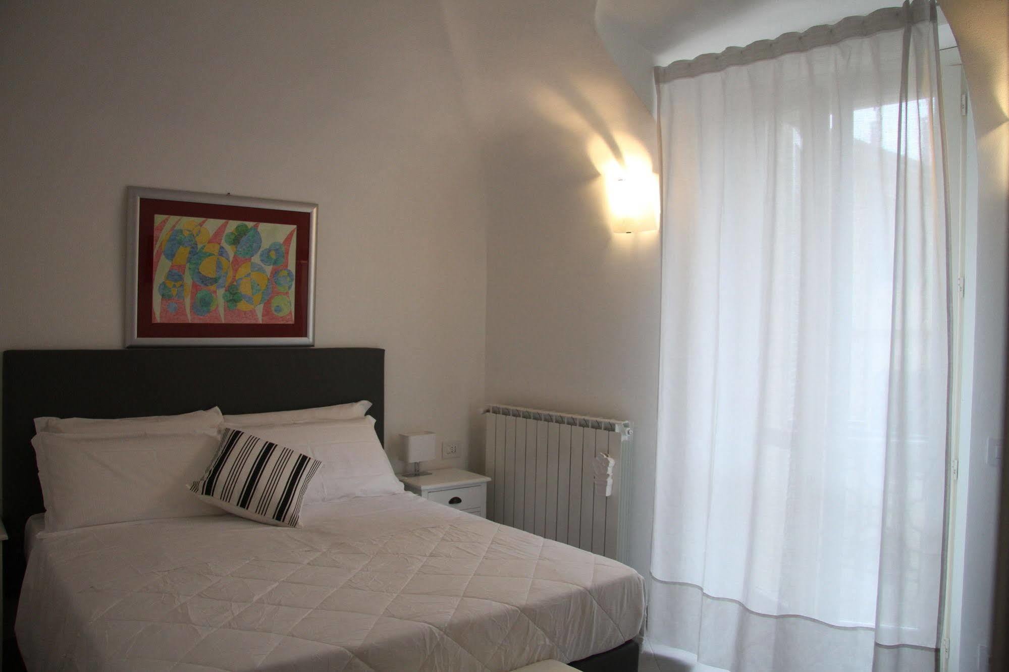 La Terrazza Vercelli Bed & Charme Εξωτερικό φωτογραφία