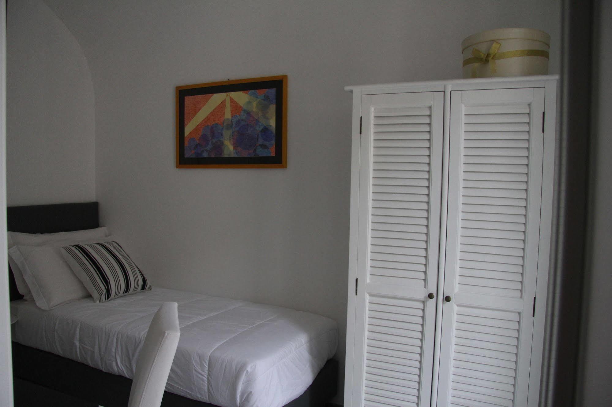 La Terrazza Vercelli Bed & Charme Εξωτερικό φωτογραφία